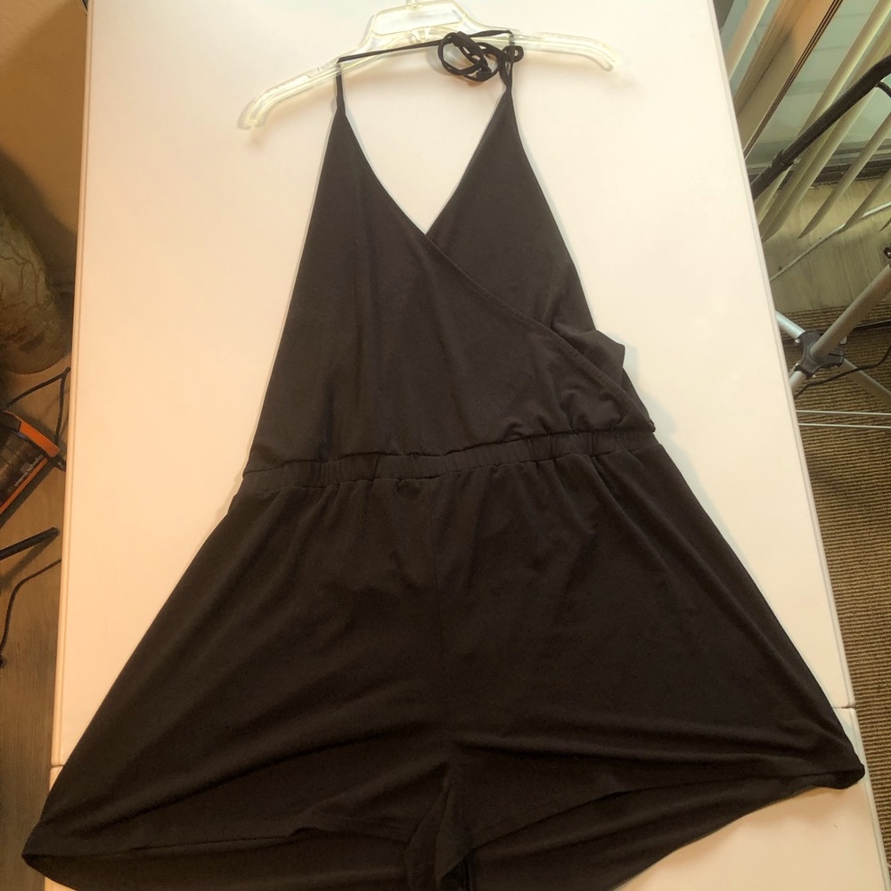 BLACK HALTER TOP ROMPER XL